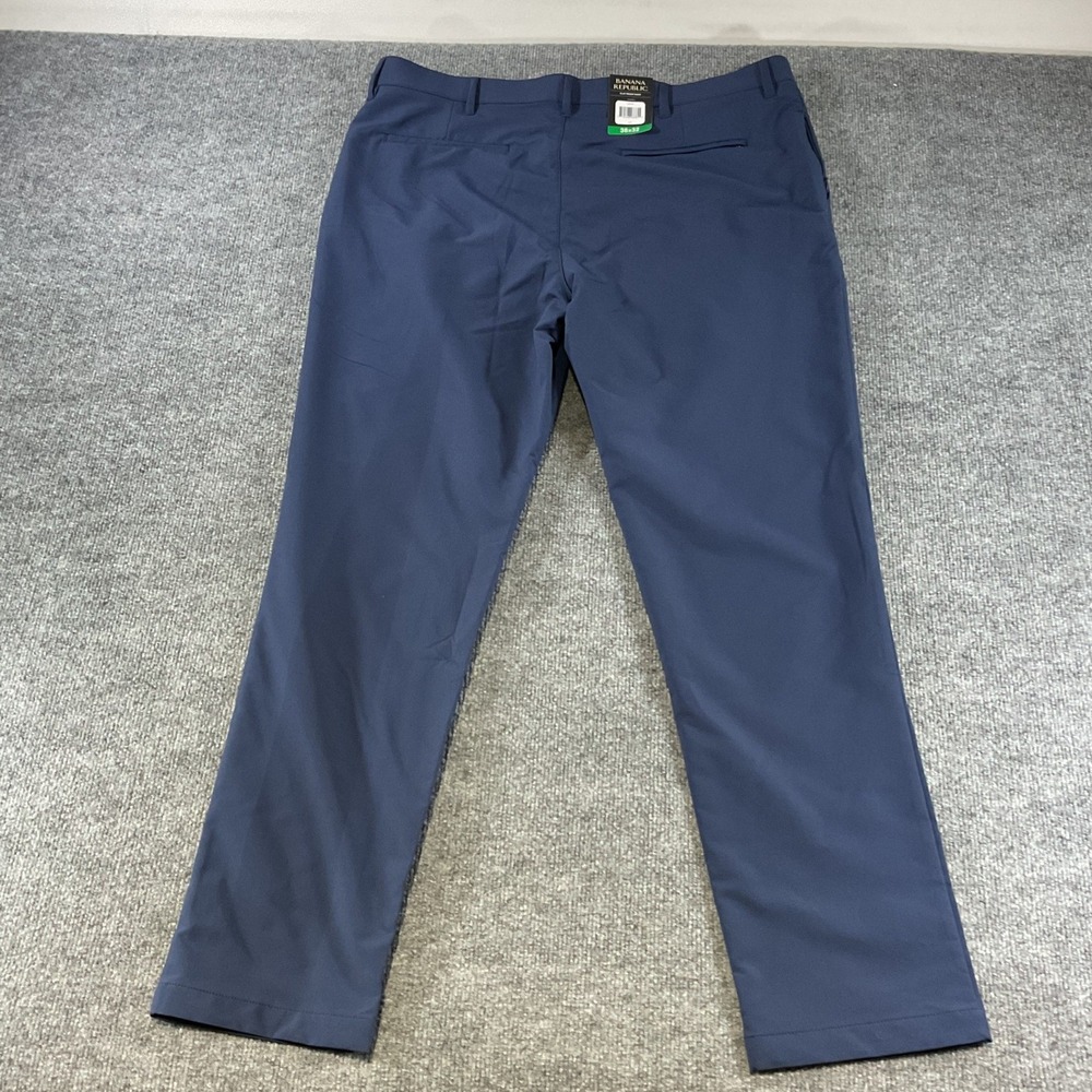Banana Republic Mens Flat Front Performance Pants Navy Blue 38x32 New